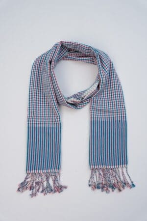 Echarpe foulard coton Krama du Cambodge Phnompenh bleu